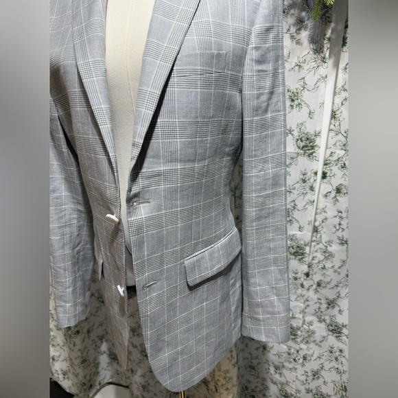 Indochino the Lydney gray blazer - Picture 2 of 8